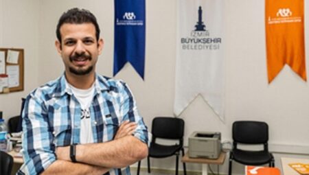 Asperger sendromlu yüksek mühendis, Eşrefpaşa Hastanesi’nde görevde