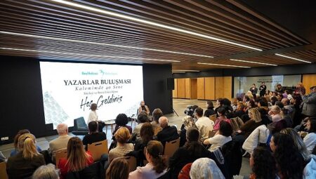 Ayşe Kulin Beylikdüzü’nde Okurlarıyla Buluştu