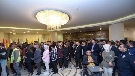 Başkan Çırpanoğlu’ndan Belediye Personeline Bayram Mesajı: ‘Biz Büyük Bir Aileyiz