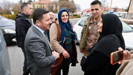 Başkan Rasim Arı’dan Bayram Öncesi Mezarlık Ziyareti