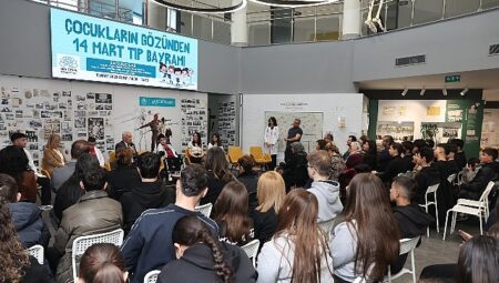 Başkan Şadi Özdemir’den sağlık çalışanlarına teşekkür