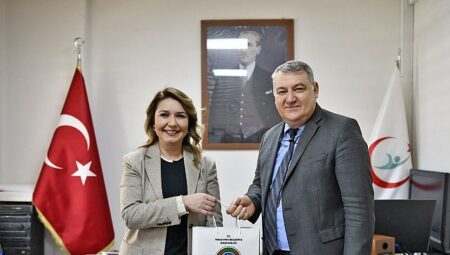 Belediye Başkanı Nergiz Karaağaçlı Öztürk’ten 14 Mart Tıp Bayramı Ziyareti
