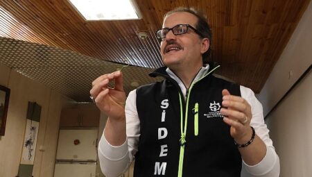 Beyaz Kalpler deprem gerçeğini deneyimledi