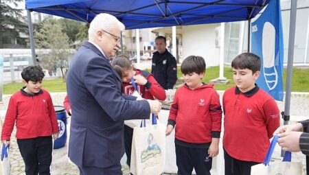 Burhaniye Belediyesi’nden Uluslararası Sıfır Atık Günü’ne Anlamlı Etkinlik
