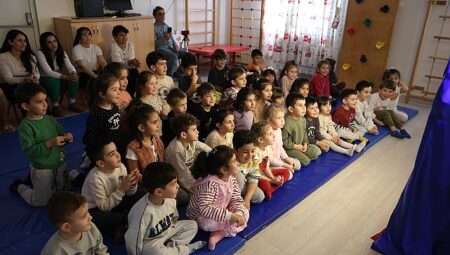 Didim Belediyesi Minikleri Hacivat ve Karagöz ile Buluşturdu