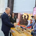 Karabağlar Belediyesi’nden mobilya sektörüne güçlü destek