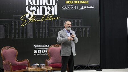 Kartepe’de Dursun Ali Erzincanlı Gönülleri Fethetti