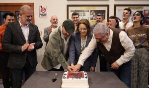 Kocaeli’de tiyatro rüzgarı hep esecek