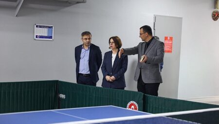 Maltepe Belediye Başkanı Köymen, spor yapan kadınlarla buluştu