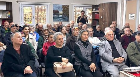 Maltepe Belediyesi’nden sağlıklı yaş alma semineri