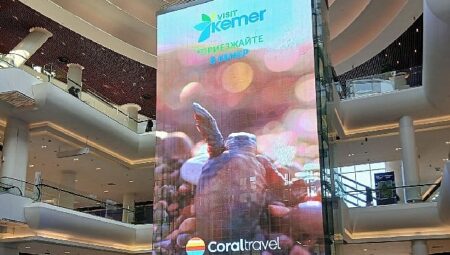 Moskova’da dev ekranlarda Kemer tanıtımı