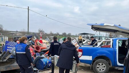 Nilüfer’de yaya yolları işgallerden arındırıldı