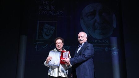 Tiyatronun Çeyrek Asırlık Yolculuğu Çankaya’da Başladı