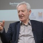 100 Yüze İmza ve Söyleşi Programında Nisan Ayı Konuğu Beşir Ayvazoğlu Oldu!