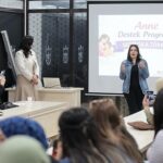 Anne Destek Programı mezunları sertifikalarını Başkan Mutlu’dan aldı