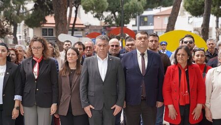 Atatürk’ün Seferihisar’a Gelişinin 92. yılı törenle kutlandı