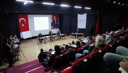 Ayvalık Belediyesi’nin 2025 Yılı Faaliyet Raporu Oy Birliğiyle Kabul Edildi