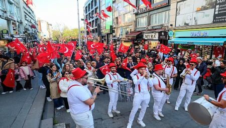 Bakırköy’de “Milli Egemenlik Yürüyüşü”