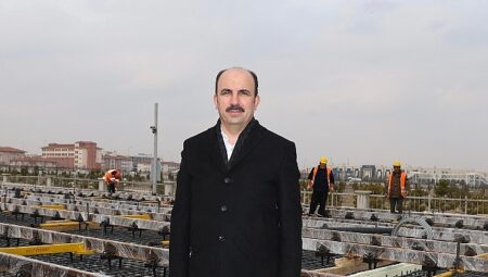 Başkan Altay, Stadyum-Şehir Hastanesi Tramvay Hattı’nda Yoğun Mesainin Sürdüğünü Açıkladı