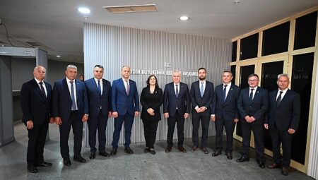 Başkan Çerçioğlu’na Kuşadası Şoförler ve Otomobilciler Esnaf Odası’ndan Ziyaret