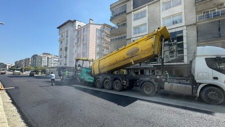 Başkan Çerçioğlu’ndan Efeler’de Yol Yenileme Çalışması