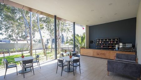 Başkan Mutlu Ferdi Zeyrek Gençlik Merkezi’nde gençlerle buluştu