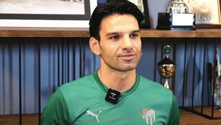 Bursaspor Kaptanı Muhammed Demir: Bu Hikâye Yarım Kalmayacak