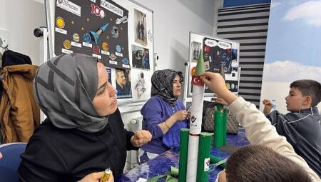 Canik’te Bayram Coşkusu Paylaşıldı: Aileler Atölyelerde Buluştu