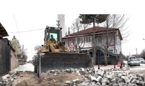Çumra’da Yol Altyapı Çalışmaları Aralıksız Sürüyor
