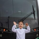 Hayal etti, 6 yaşında vatman oldu