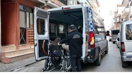 Hayallere giden yolda Engelsiz Taksi köprü oldu