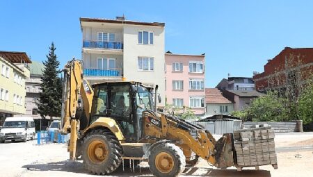 İnegöl’ün Merkezine 146 Araçlık Ücretsiz Otopark Kazandırılıyor