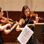 İzmir Oda Orkestrası yine ayakta alkışlandı