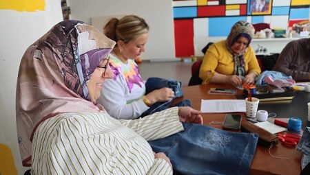 Sashiko atölyesiyle ürünlerini yenilemeyi öğrendiler