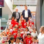 Seferihisar’da 23 Nisan coşkusu: Başkanlık koltuğu çocuklara emanet