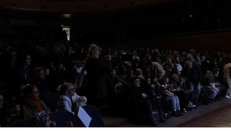 Şehir Tiyatroları, Bursa’da izleyiciyi büyüledi