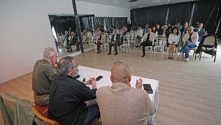 Yabancı mimarlar Karşıyaka’yı anlattı