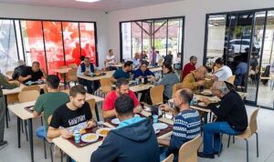 Yenişehir’de çorba parasına 3 çeşit yemek