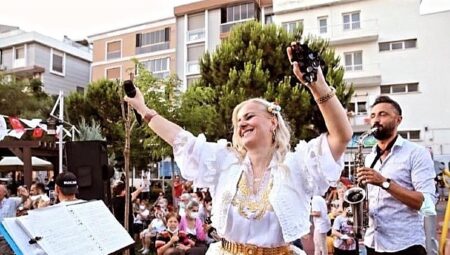 Ayvalık’ta Bahar Coşkusu: Teferiç Şenlikleri Başlıyor
