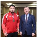 Başkan Büyükakın, güreşten iki önemli ismi ağırladı