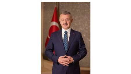 Başkan Büyükakın’dan Anneler Günü mesajı