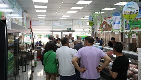 Başkan Çerçioğlu’ndan Anneler Günü’ne özel Halk Ege Et şubelerinde indirim