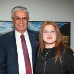 Başkan Topaloğlu’na anlamlı hediye