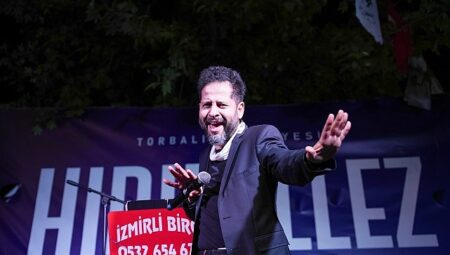 Binler Ateşten Atladı, Gece Müzikle Şenlendi
