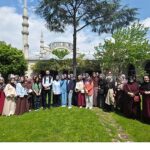 Bu proje hem okutuyor, hem gezdiriyor