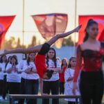 Buca’da yüzlerce kişi “Atam İzindeyiz” yazdı