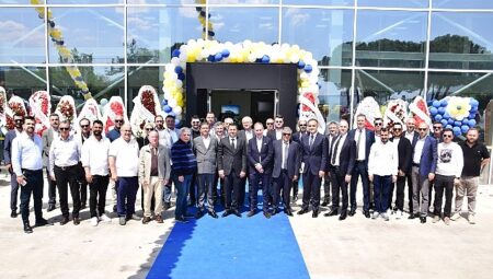 Demireller Traktör New Holland 3S Plaza İzmir Torbalı’da Açıldı