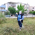 Didim Belediyesi’nden Okullarda Ot Biçme ve Çevre Düzenleme Çalışması
