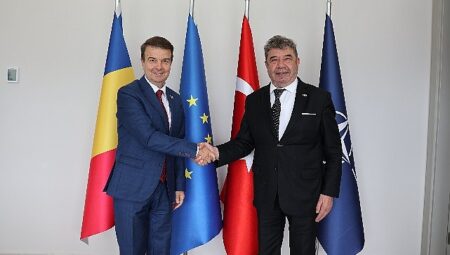 Egeli mobilya ihracatçılarına Romanya’dan Schengen vizesinde destek