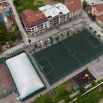 Gemlik’te Halı Sahalar Yenilendi